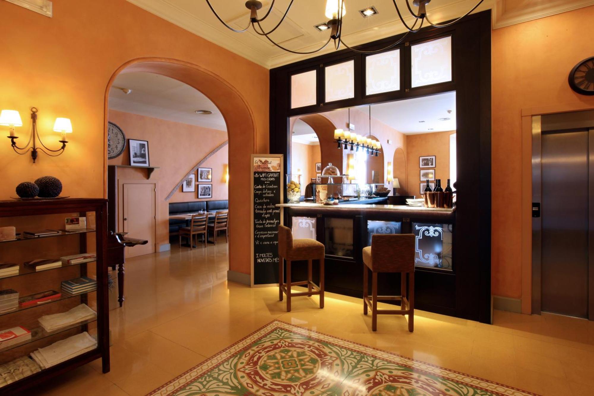 Bremon Boutique Hotel By Duquessa Hotel Collection Cardona Ngoại thất bức ảnh